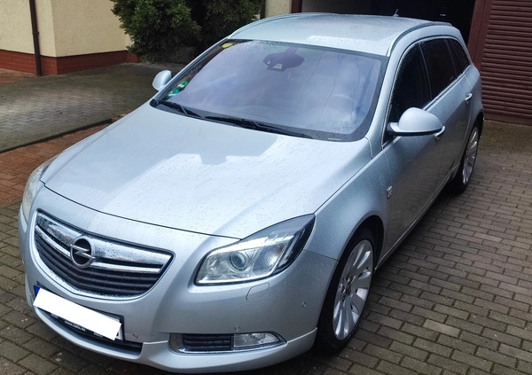 Opel Insignia cena 25999 przebieg: 194000, rok produkcji 2012 z Szczecin małe 37